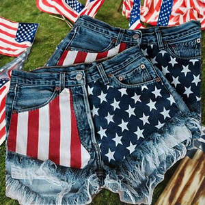 Shorts vaqueros casuales de cintura media ajustados con estampado para mujer europea y americana, ideales para plataformas independientes. - Product Image 2