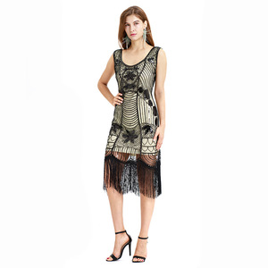 Robe vintage à franges perlées, col rond, sans manches, robe de soirée, style Gatsby des années 1920 - Product Image 3