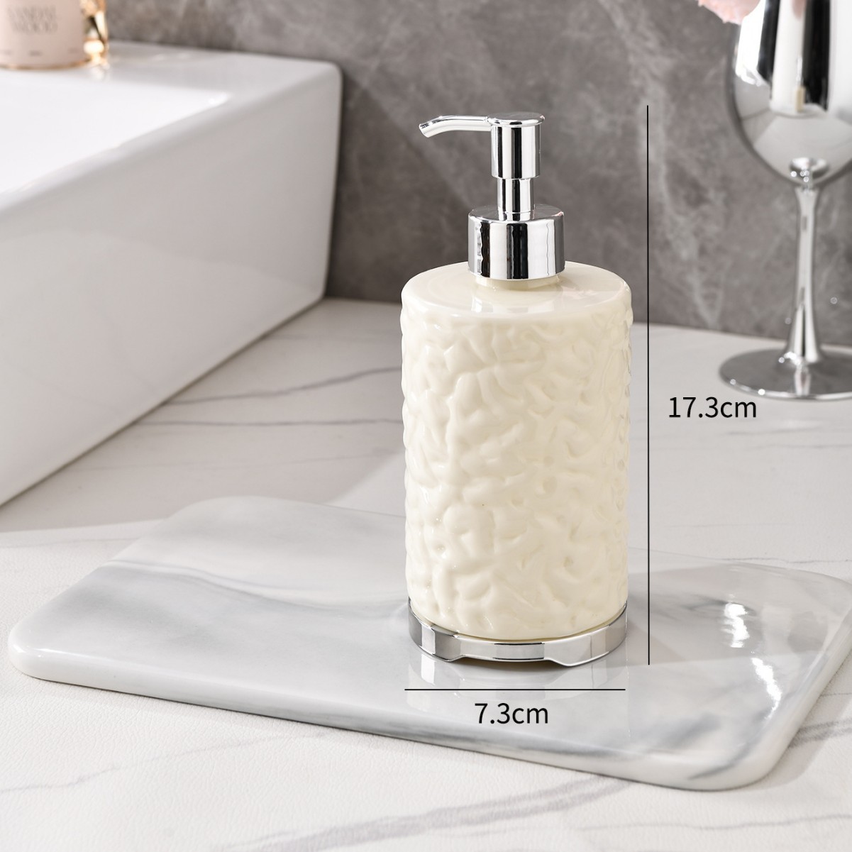 Bouteille ronde à grain blanc