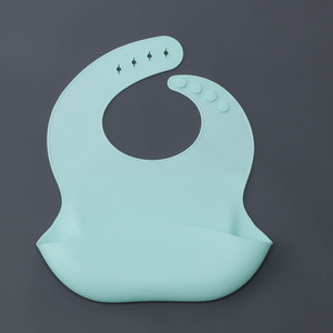 Babero para bebé de silicona con bonito diseño de <span class=keywords><strong>dibujos</strong></span> animados de nuevo estilo - Product Image 4