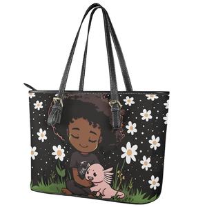 Venta al por mayor Pua flor Afro Girl bolso de cuero curvo para mujer patrón personalizado estampado mujeres Sling bolsos para viajes Pu bolsos de cuero - Product Image 3
