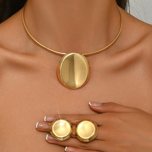 Vente chaude 2025, collier ras du cou et boucles d'oreilles en alliage de zinc vintage surdimensionné ovale, ensemble de bijoux tendance, anniversaire de mariage - Product Image 2