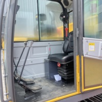 Livraison gratuite Morooka Mini Dumper sur chenilles d'une capacité de 6 tonnes Prix MST-1500 Mini Dumper sur chenilles en caoutchouc Prix