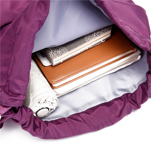 Sac à dos de sport, d'école et de voyage à grande capacité avec logo personnalisé, sac à dos à cordon de serrage, séparation humide/sec - Product Image 4
