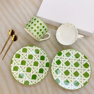 Hot Selling Green 41pcs European Luxury Bone China Fruit Plate and Porcelain Dinner <b>Set</b> - Product Image 5