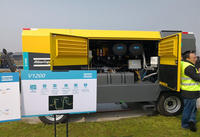 Atlas Copco V1200 moteur diesel mobile compresseur d'air à vis rotative forage minier sablage 25bar 363psi 33.42m ³/min 1181cfm