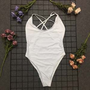 Juego de ropa deportiva, traje de baño - Product Image 3