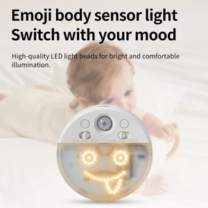 Lampes murales rondes à intensité variable avec visage souriant, expression changeable, détecteur de mouvement, sans fil, pour couloir, escalier - Product Image 4