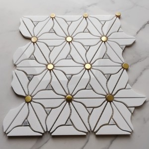 Mosaïque de carreaux en marbre blanc doré à motif floral en gros - Product Image 2