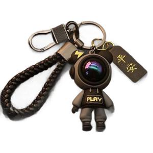 סט מחזיקי מפתחות דובי סיליקון עמיד פרימיום, עיצוב מצויר חמוד לזוגות, מחזיק מפתחות לרכב יוקרתי, מתנה קטנה סיטונאית - Product Image 1