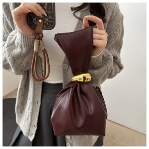 <span class=keywords><strong>Borsa</strong></span> a secchiello da <span class=keywords><strong>donna</strong></span> in stile vintage, portatile con chiusura a cerniera, design di nicchia elegante, nuova <span class=keywords><strong>borsa</strong></span> <span class=keywords><strong>piccola</strong></span> testurizzata - Product Image 4