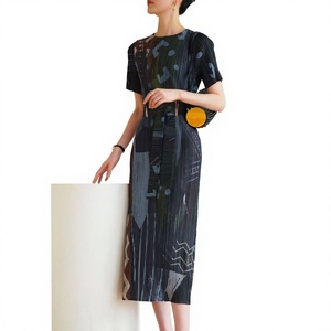 Summer Pleated Printed A-line Midi <b>Dress</b> O-Neck Short Sleeve Belt Casual Wear - Product Image 4
