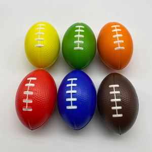 Recuerdos de Fiesta de Fútbol Americano en Miniatura Personalizados - Pelotas Antiestrés para Niños, Decoraciones con Temática Deportiva y para Días de Partido - Product Image 2