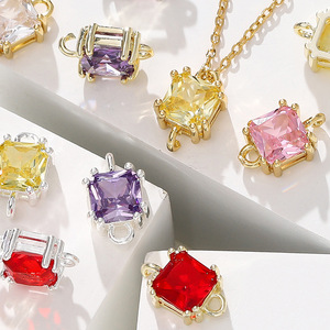 Accessoires de bijoux DIY : Composants de pendentif, bracelet et boucles d'oreilles plaqués or avec zircone cubique carrée et incrustation de quartz coloré - Product Image 1
