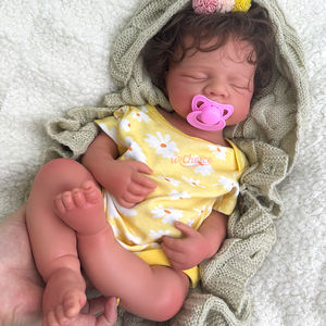 دمى سيليكون ناعمة واقعية بحجم 20 بوصة بمستوى الفنانين للبيع بالجملة، دمية طفل نائم بشعر مزروع، تصميم باسكال للبنات/الأولاد، لعبة ناعمة - Product Image 2