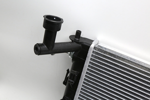 Radiador de Aluminio para Sistema de Refrigeración <span class=keywords><strong>Hyundai</strong></span> CELESTA <span class=keywords><strong>IX30</strong></span>, Material Plástico para Modelo de Auto, OEM 253100q050 - Product Image 4