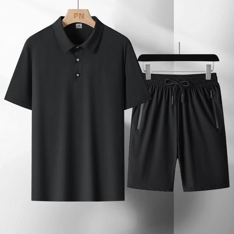 Black [T-shirt] + Black [Short]