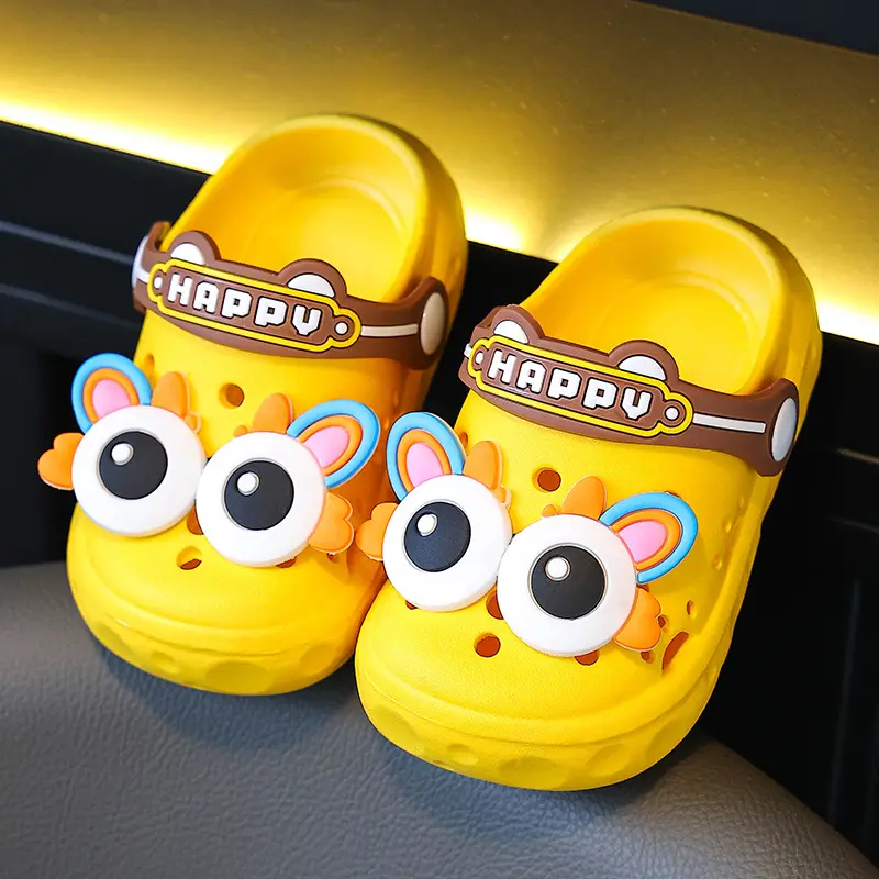 2024 New Baby Anti slip Baby Slippers Children's Hole Shoes Boys and Girls 1-3 Years Old