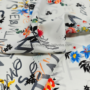 ชุดนอนผ้าไหมนุ่มน้ำหนักเบาระบายอากาศละตินสำหรับชุดนอน - Product Image 1