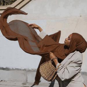 Hijab musulmán de Material nuevo Modal para mujer, venta al por mayor, Jersey Hijab musulmán de Color sólido liso de lujo para mujer, Jersey Premium con gorras interiores - Product Image 5