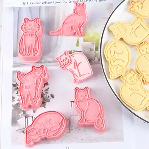 Besafe Plastic Pastry 3D Cat Shaped Stamped Embossed Fondant Cookie Cutter Molds for Making Cute Cookies