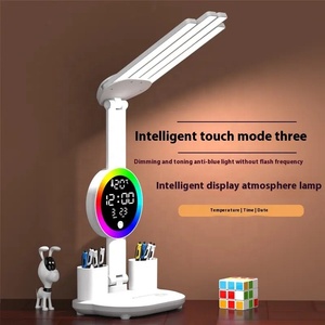 Bốn đầu dẫn đèn bàn với lịch đồng hồ và fan hâm mộ cảm ứng điều khiển đèn bàn với chủ bút cho phòng ngủ nghiên cứu đọc sách Đèn quà tặng - Product Image 3