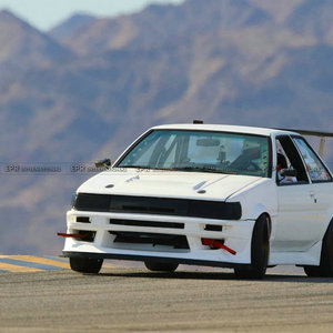 Capot ventilé de type D1 pour Toyota AE86 Levin - Product Image 2