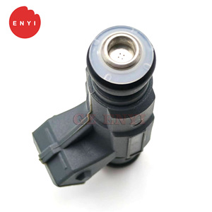 Inyector de Combustible para Auto 06A906031BC para Audi Volkswagen Passat 1.8L Motor de Gasolina - Product Image 2