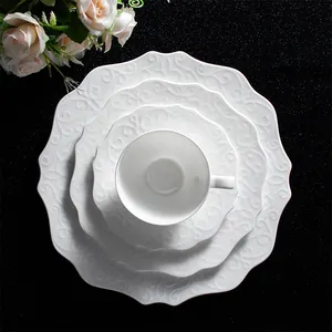 Royal Ware Embossed Rim Flower Shape Porcelain White Bone China Catering Dish Soup Plate Set Restaurant Ceramic Dinner Plate Set