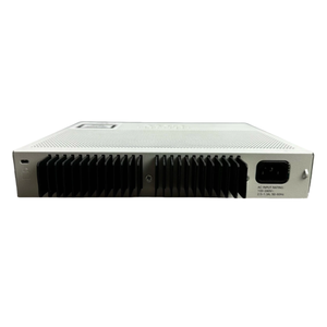 Commutateur d'entreprise Catalyst 8 ports GigE avec PoE WS-C2960L-8PS-LL - Product Image 4