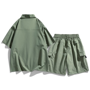 ชุดเซ็ตเสื้อยืดแขนสั้นและกางเกงขาสั้นลำลองสำหรับผู้ชายฤดูร้อนแบบ OEM สั่งทำพิเศษ แฟชั่นผู้ชาย ปกเสื้อแบบลา펠 ทรงหลวม ชุดสองชิ้น - Product Image 5