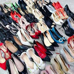 Ukay New Arrival Thrift Casual Second Hand High Heels Shoes Used Mix Ladies Shoes for <strong>Women</strong> - Product Image 3