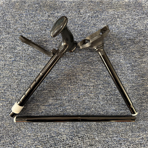 Bâton de marche télescopique à cinq sections en alliage d'aluminium 6063 anodisé noir avec embout en caoutchouc pour les seniors, utilisation en extérieur - Product Image 1