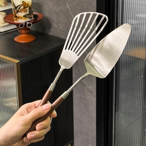 Ensemble d'ustensiles de cuisine Shiny-Jh en acier inoxydable 304 avec manche en noyer, spatule, louche à soupe, antiadhésif, 5 pièces - Product Image 4