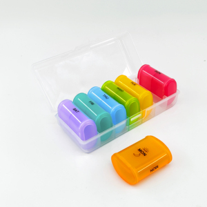 กล่องยา 14 ช่อง สีสันสดใส จัดเก็บยาได้ 7 วัน ปิดสนิทด้วยตัวล็อค AM/PM ขายดี - Product Image 2