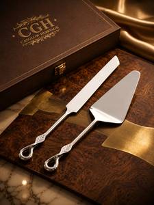 Ensemble de couteau et de spatule à gâteau de mariage en bois d'acacia CGH, design moderne poli miroir, respectueux de l'environnement - Product Image 6