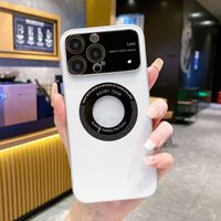 Nouvelle conception de luxe, étui mat en TPU avec grande fenêtre pour la protection de l'objectif de l'appareil photo, antichoc, magnétique, compatible avec la recharge sans fil pour 15/14/13/12