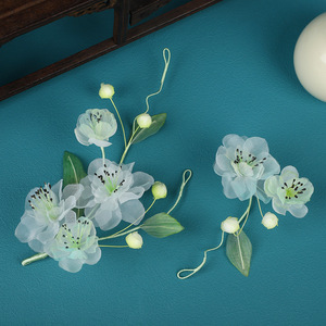 Nouvelle conception originale, faite à la main, épingle à cheveux douce en fleur de poirier verte et fraîche, accessoire capillaire de style antique, pour cheveux Hanfu. - Product Image 4