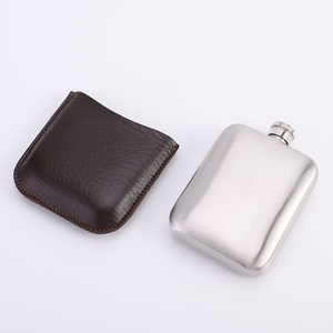 Petaca rectangular de acero inoxidable de 6oz con logotipo personalizado, bote de vino de bolsillo con bolsa de cuero negro o marrón desmontable - Product Image 5