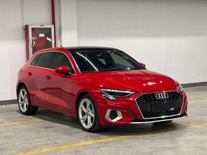 <span class=keywords><strong>La</strong></span> voiture d'occasion <span class=keywords><strong>la</strong></span> <span class=keywords><strong>moins</strong></span> chère et <span class=keywords><strong>la</strong></span> plus populaire, <span class=keywords><strong>Audi</strong></span> A3 2021 Sportback 35 TFSI, modèle élégant et raffiné avec 150 chevaux. - Product Image 3