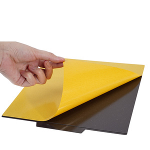 Adhesivo para Plataforma Caliente de Impresora 3D Kingroon, 250x250mm, Base Magnética Flexible para Adhesión de la Superficie de Impresión - Product Image 4