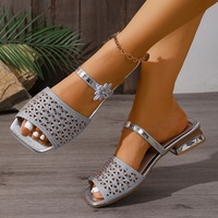 Sandales plates à paillettes pour femmes, style décontracté transfrontalier, nouveau style euro-américain, à une bride, pour la plage, en plastique