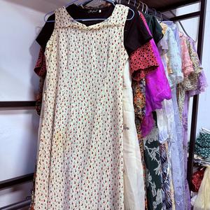 Novedades <span class=keywords><strong>Ropa</strong></span> de <span class=keywords><strong>segunda</strong></span> <span class=keywords><strong>mano</strong></span> de Filipinas Proveedor de fardos Ukay-Vestido de seda usado para el verano MOQ 45kg - Product Image 4