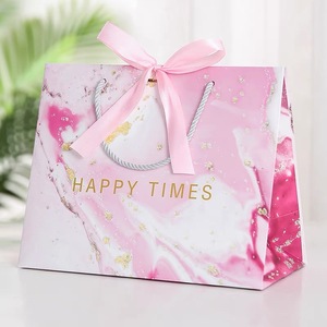 Borsa Shopper Più Venduta in Carta Patinata Colorata Fashion con Stampa Personalizzata per Regali e Confezionamento di Abbigliamento - Product Image 6