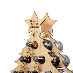 Supporto per Vino Natalizio in Pino Ecologico Personalizzato, Decorazione Artigianale per Albero di Natale - Product Image 4
