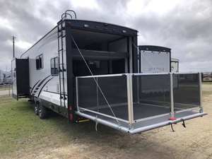 2019 plus belle entrée latérale <span class=keywords><strong>camping</strong></span> manutentionnaire jouet 8 couchages avec centre cuisine/salon quaters/2 essieux - Product Image 4