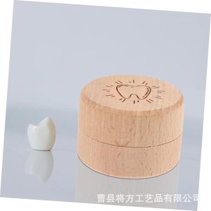 Boîte de rangement pour dents de bébé en bois, ronde, 1,97 pouces, en bois massif, avec couvercle rabattable, pour la conservation des dents et des cheveux de bébé - Product Image 4