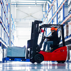 מלגזה חשמלית 2 טון עם סוללת ליתיום 80V, מלגזה תלת-גלגלית עם משקל נגד, מלגזה חשמלית 2.0 טון - Product Image 5