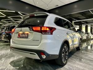 Voitures d'occasion <span class=keywords><strong>Mitsubishi</strong></span> <span class=keywords><strong>Outlander</strong></span> 2021 2.4L 4WD Édition Intelligente SUV 5 places Essence à <span class=keywords><strong>vendre</strong></span> - Product Image 5