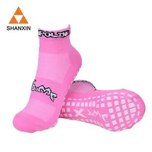 Khuyến mại khác nhau sử dụng lâu bền tùy chỉnh logo socks, trung quốc vớ